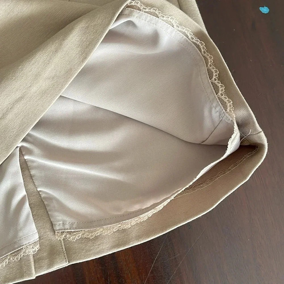 Patricia Luca camel color stretch skirt size 8 - Picture 3 of 5